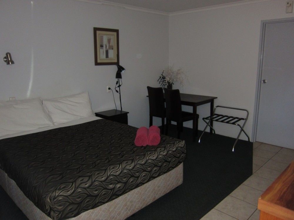 Eldorado Motor Inn Tennant Creek Dış mekan fotoğraf