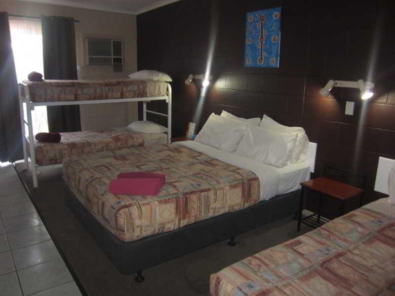 Eldorado Motor Inn Tennant Creek Dış mekan fotoğraf