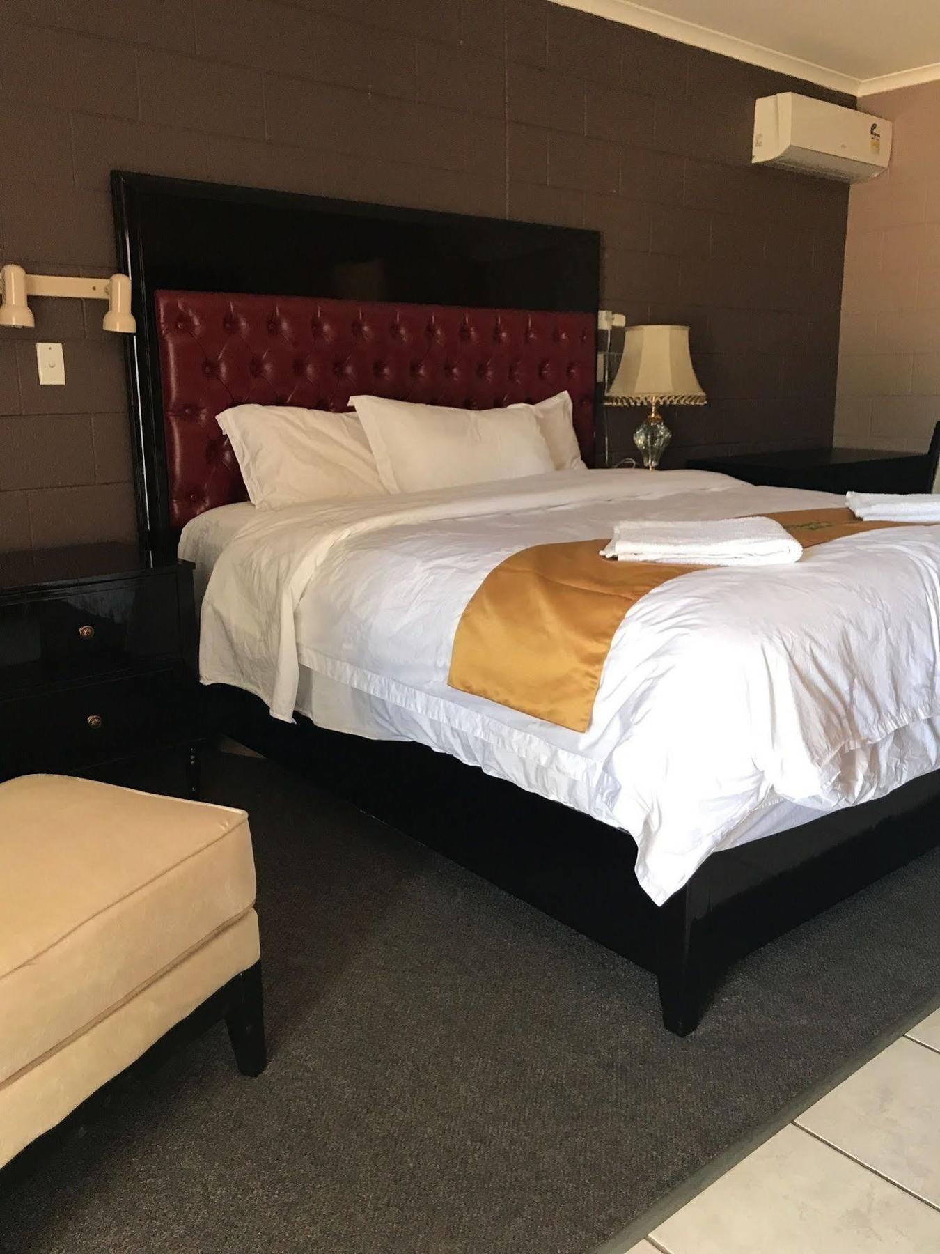 Eldorado Motor Inn Tennant Creek Dış mekan fotoğraf